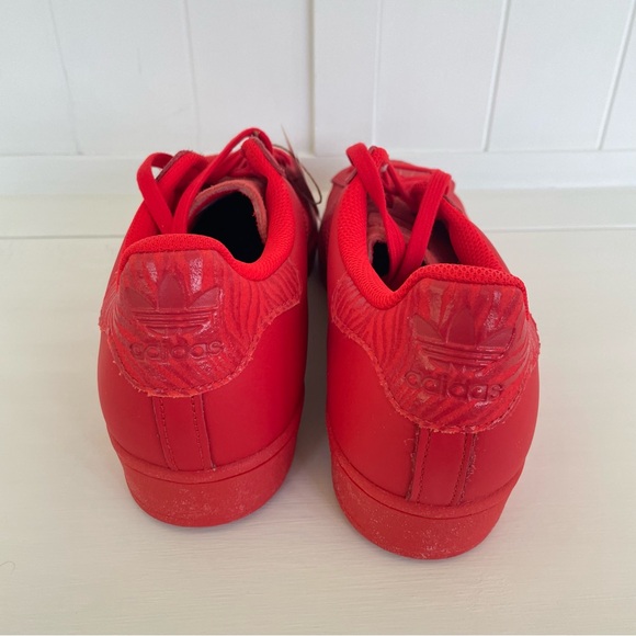 Adidas Superstar Triple Red Scarlet Men Size 11 Shell Toe Classic Sneaker IF3525 - Picture 6 of 10